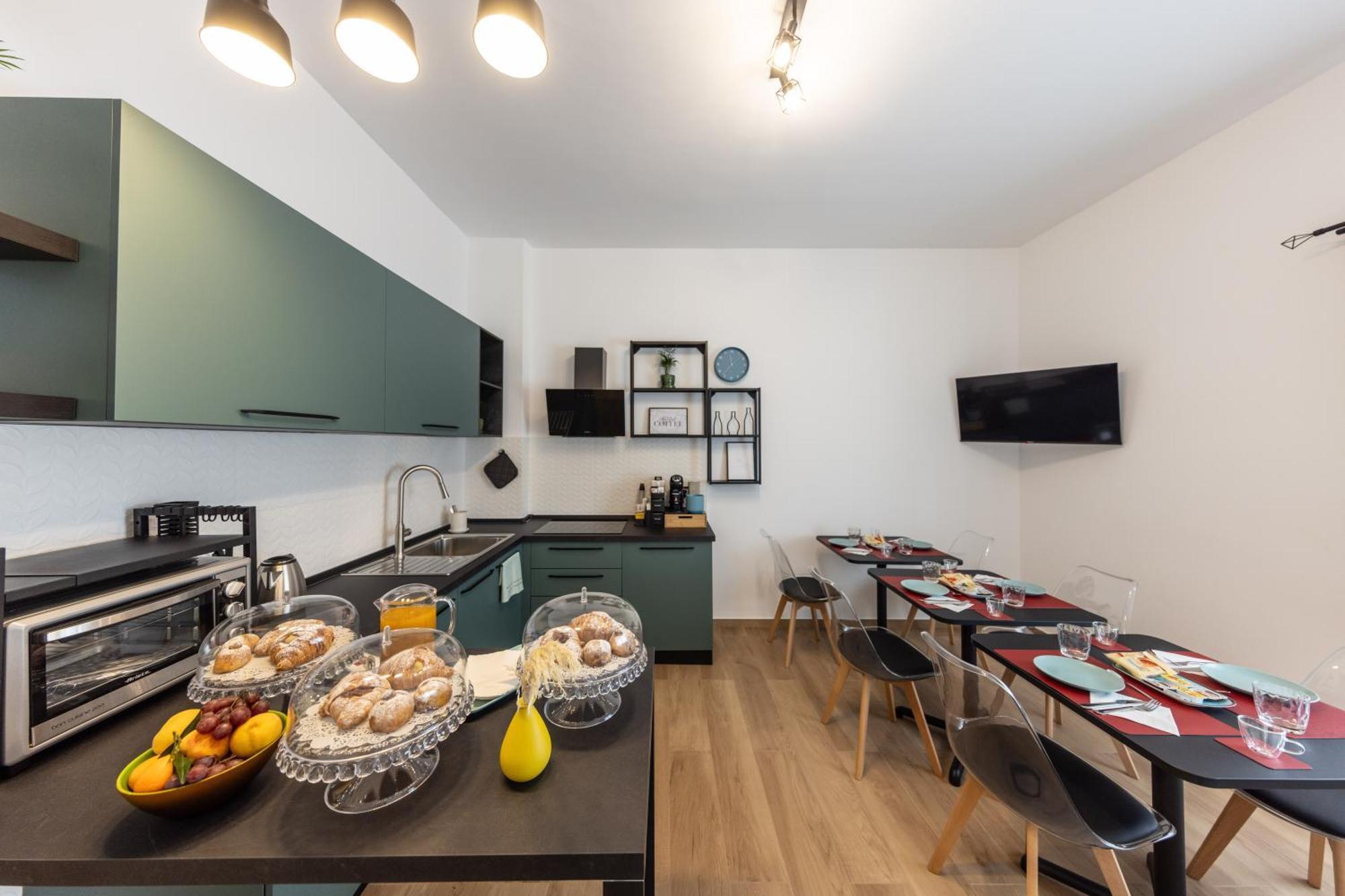 Armony Luxury Suites カターニア エクステリア 写真